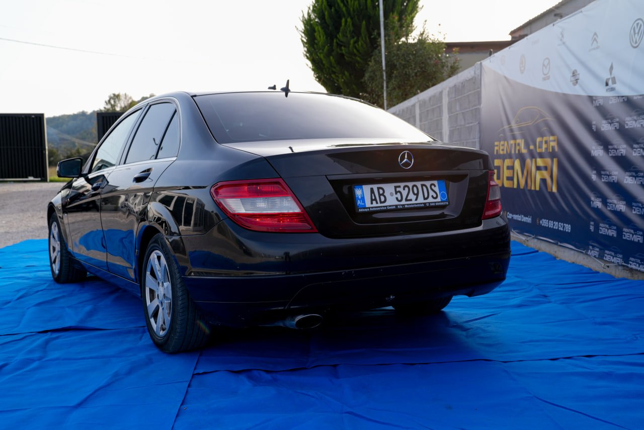 AB529DS-MERCEDES-BENZ-W204-2010-NERO (6)