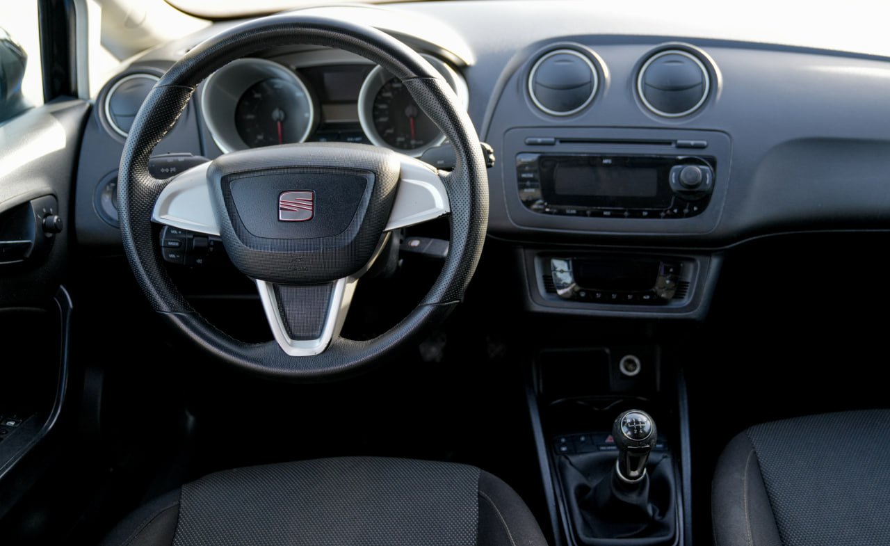 AB945DZ-SEAT-IBIZA-2010-NERO (5)